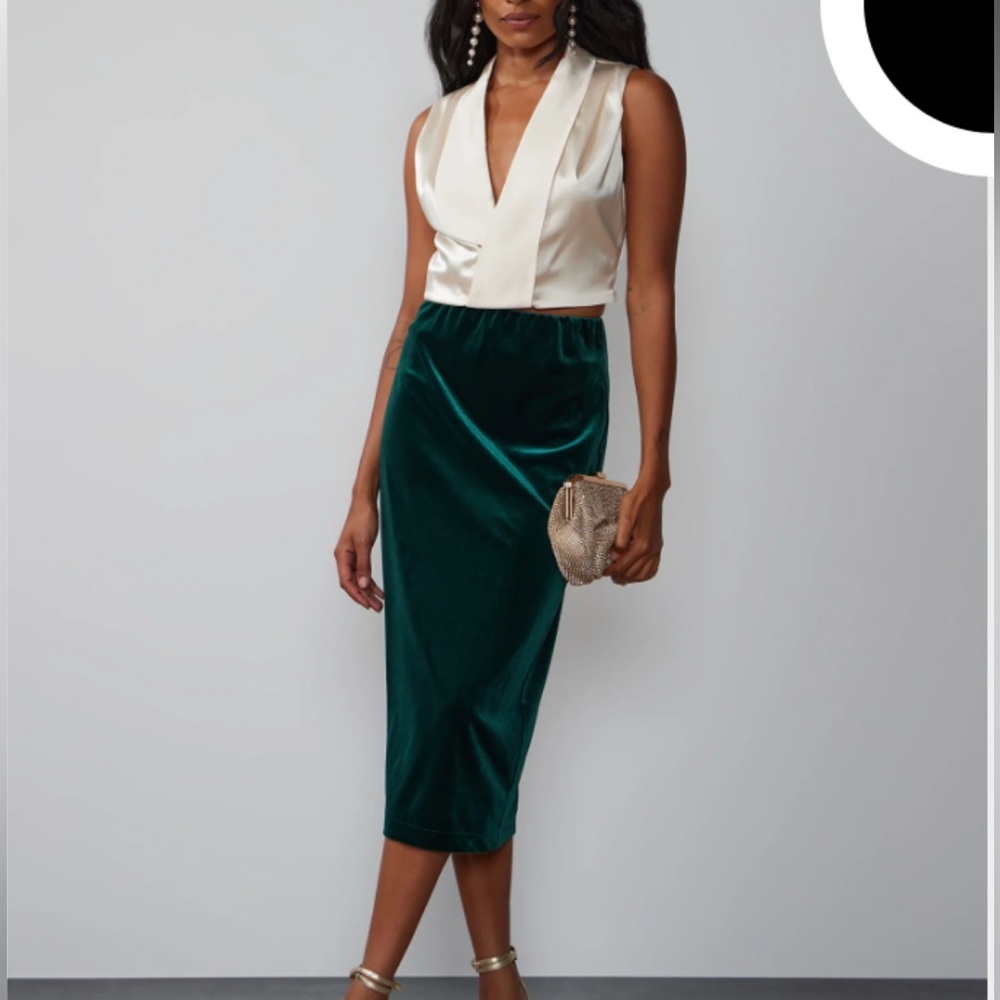 New York & Company Velvet Pencil Skirt - Deep Green